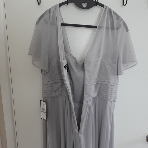 NWT Jessica Howard Women's Short Sleeve V-Neck Gown Maxi Dress 12 Gray Silver - Picture 11 of 13